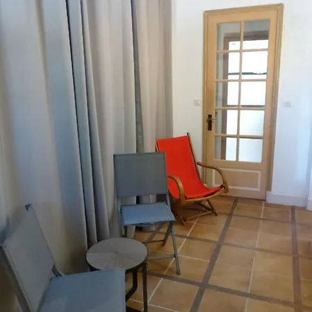 Loustalet D'aix 아파트